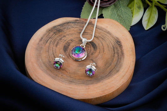 Minimal Mystic Topaz Necklace Set In Silver