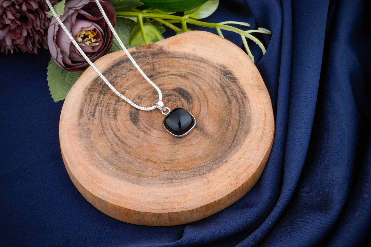 Minimal Black Onyx Set In Silver