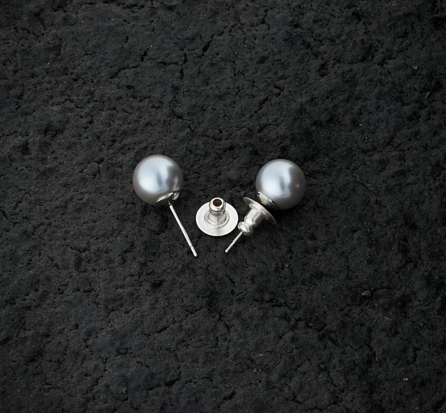 Grey Pearl Studs