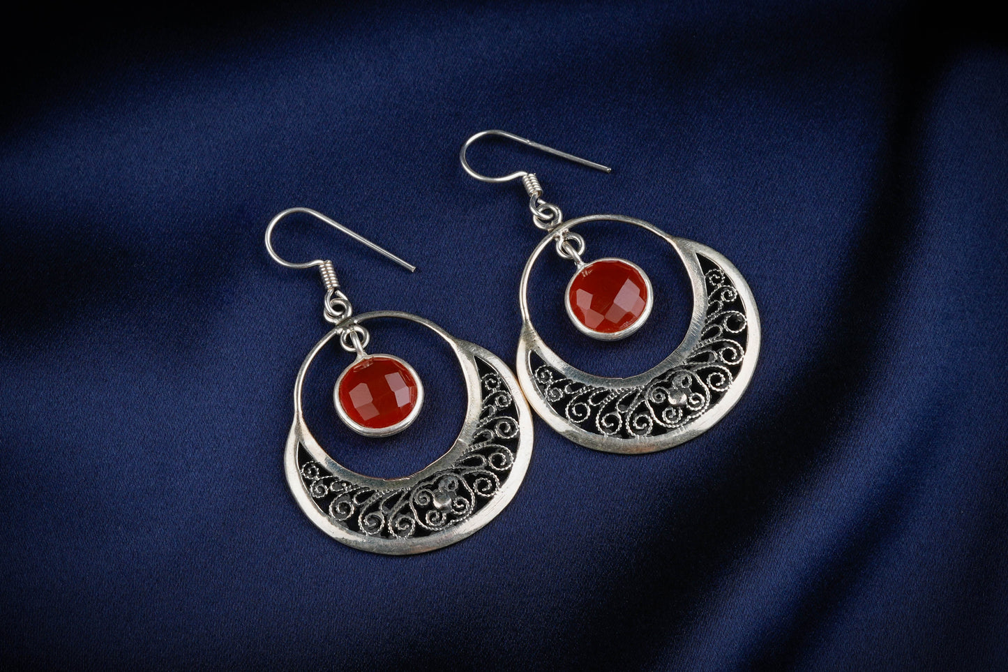 Silver Carnelian Filigree Danglers