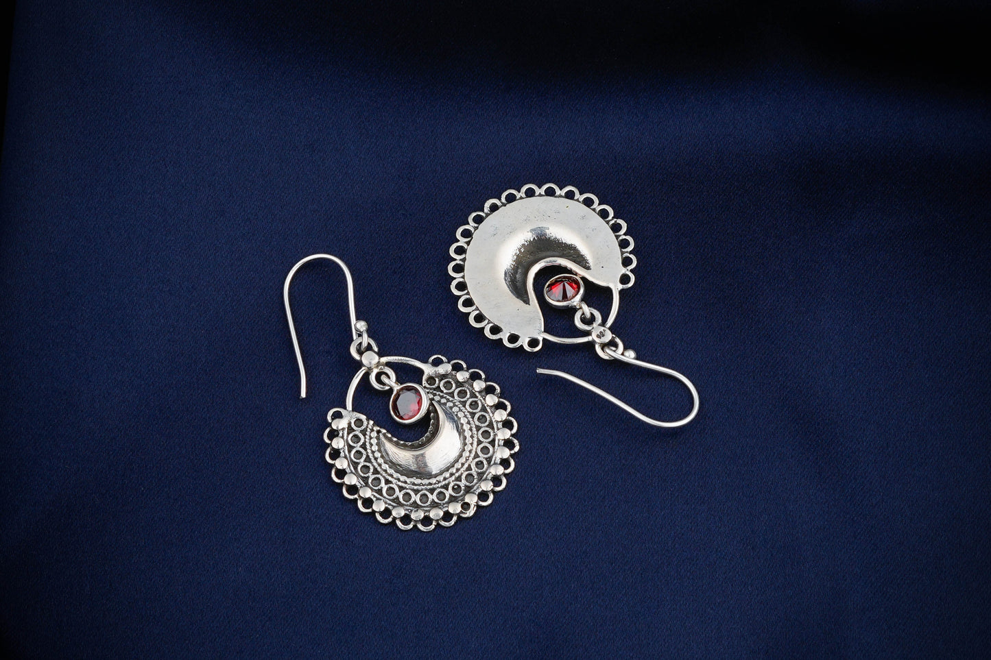 Silver Garnet Filigree Earrings