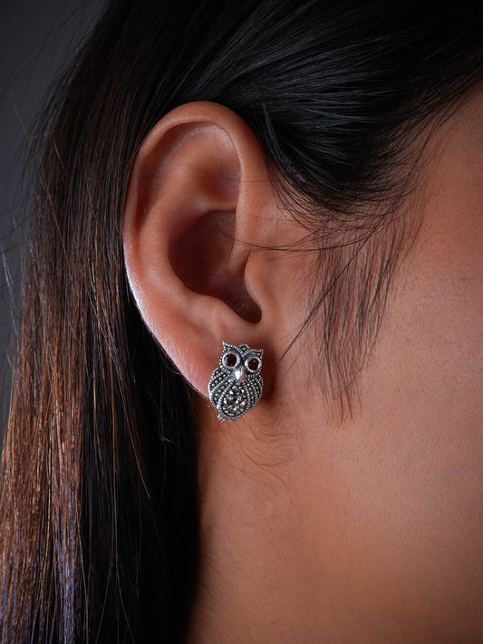 Vintage Elegance Cute Marcasite Garnet Eyed Owl Studs