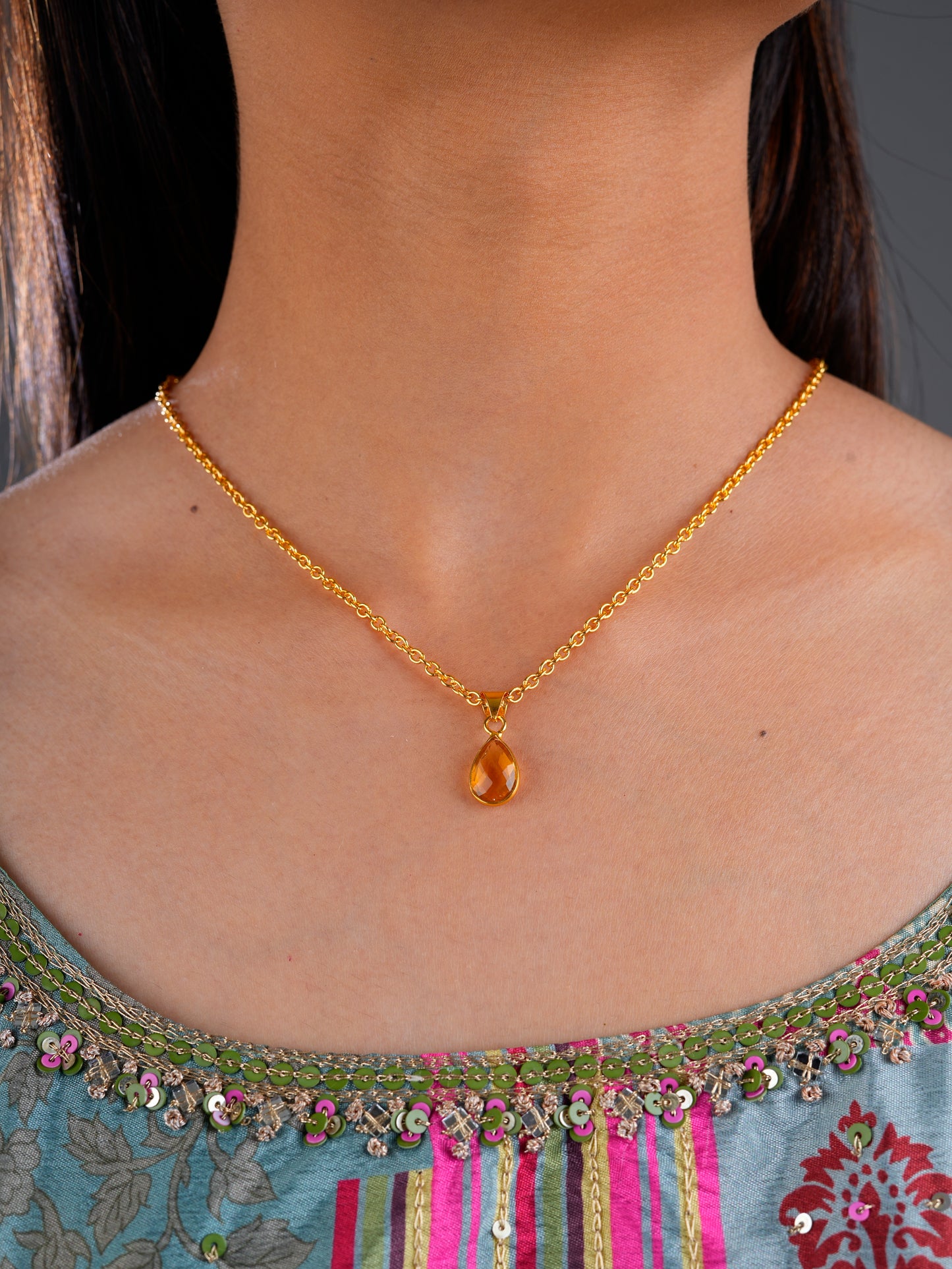 Minimal Citrine Pendant Set