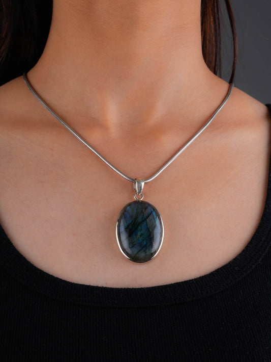 Labradorite Oval Pendant(4)