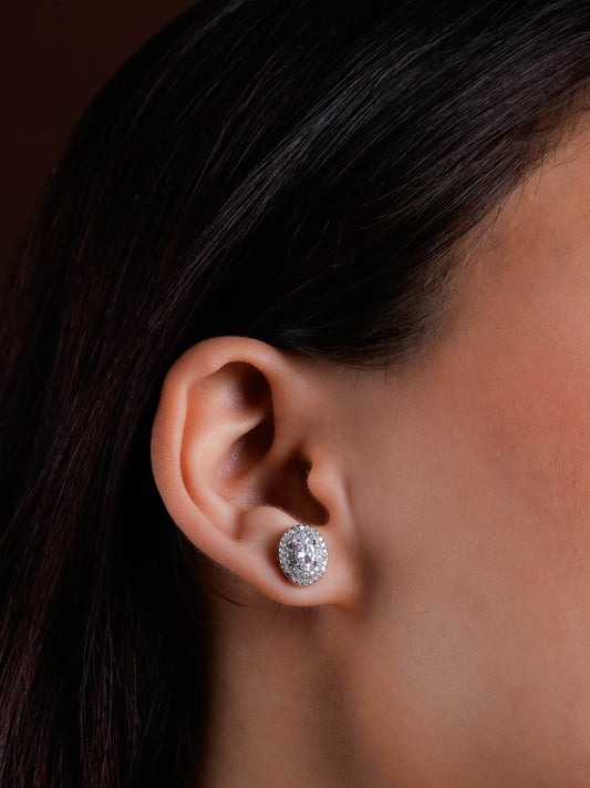 Oval Soliaire Zircon Studs In Silver