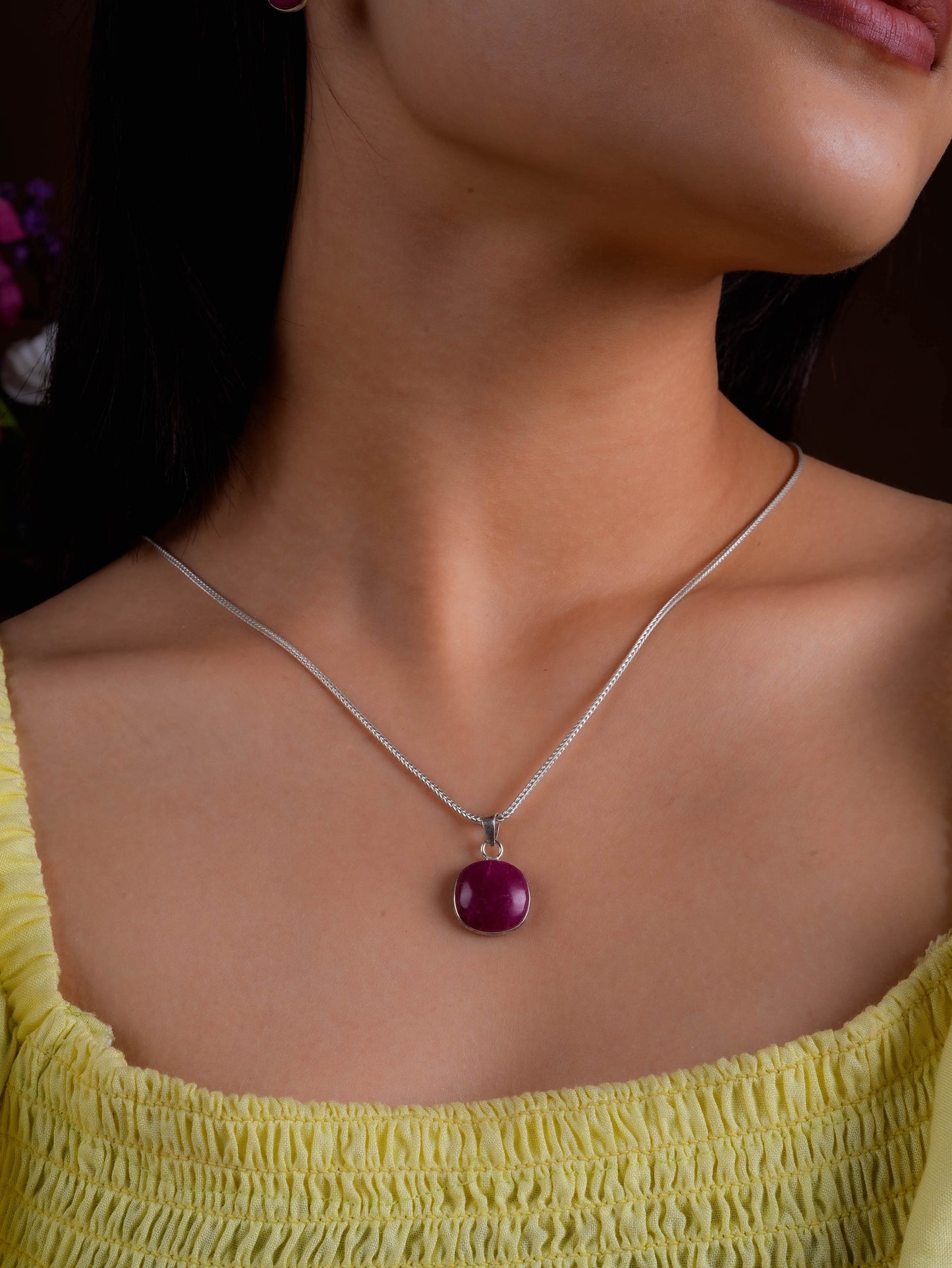 Minimal Pink Quartz Pendant In Silver Chain