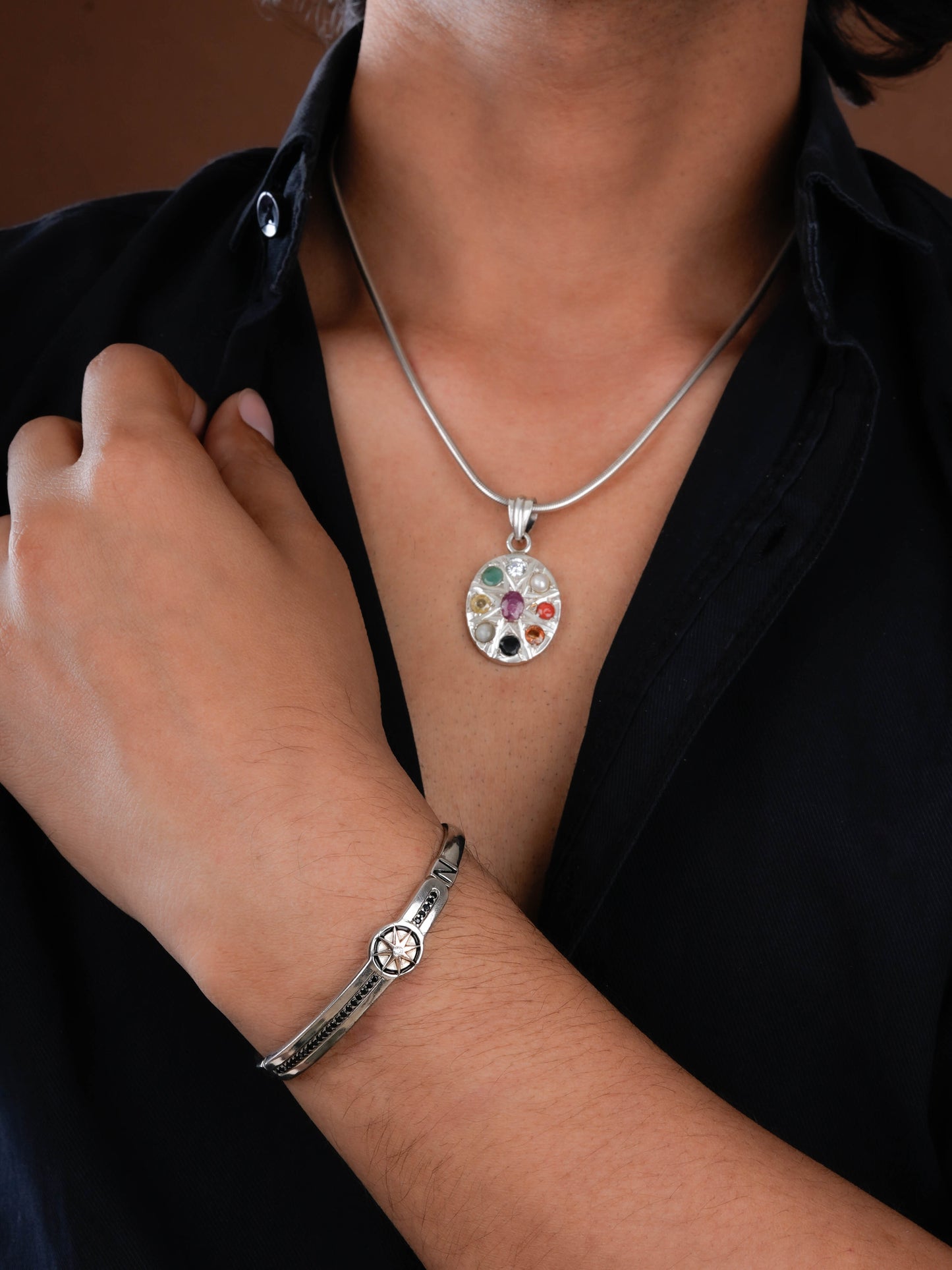 'The Campass' Open Bend Men Kada
