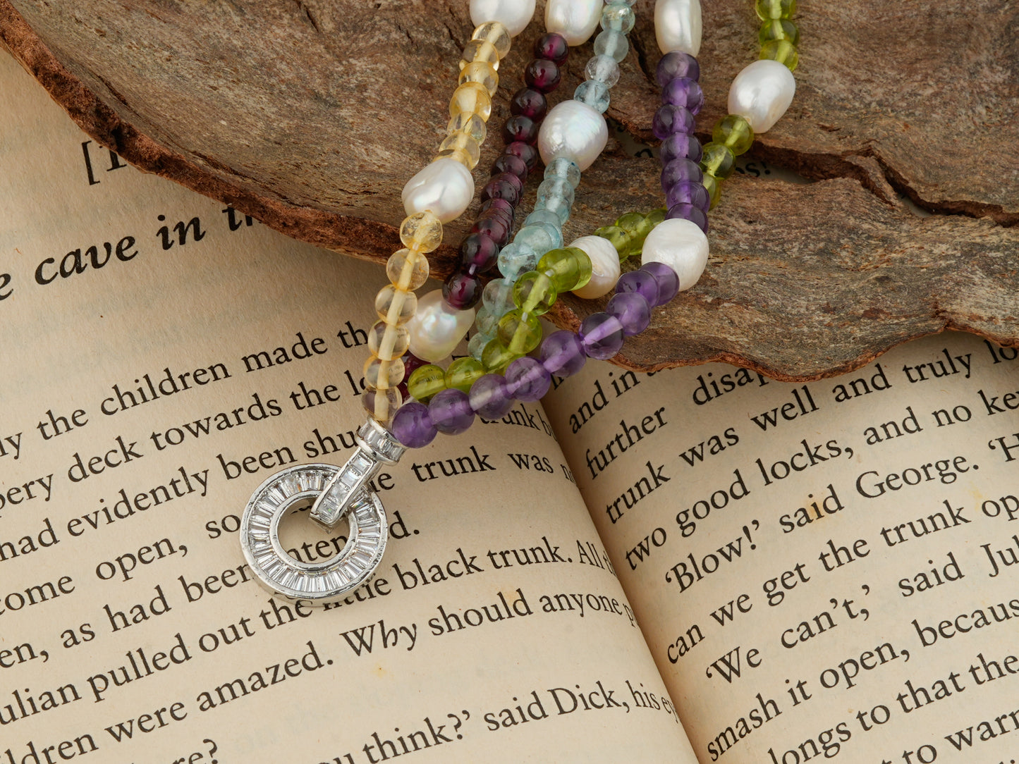 Multi Stone Pearls Bracelet