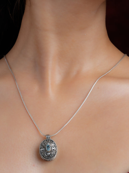 Aquamarine Studded Silver Taweez Pendant