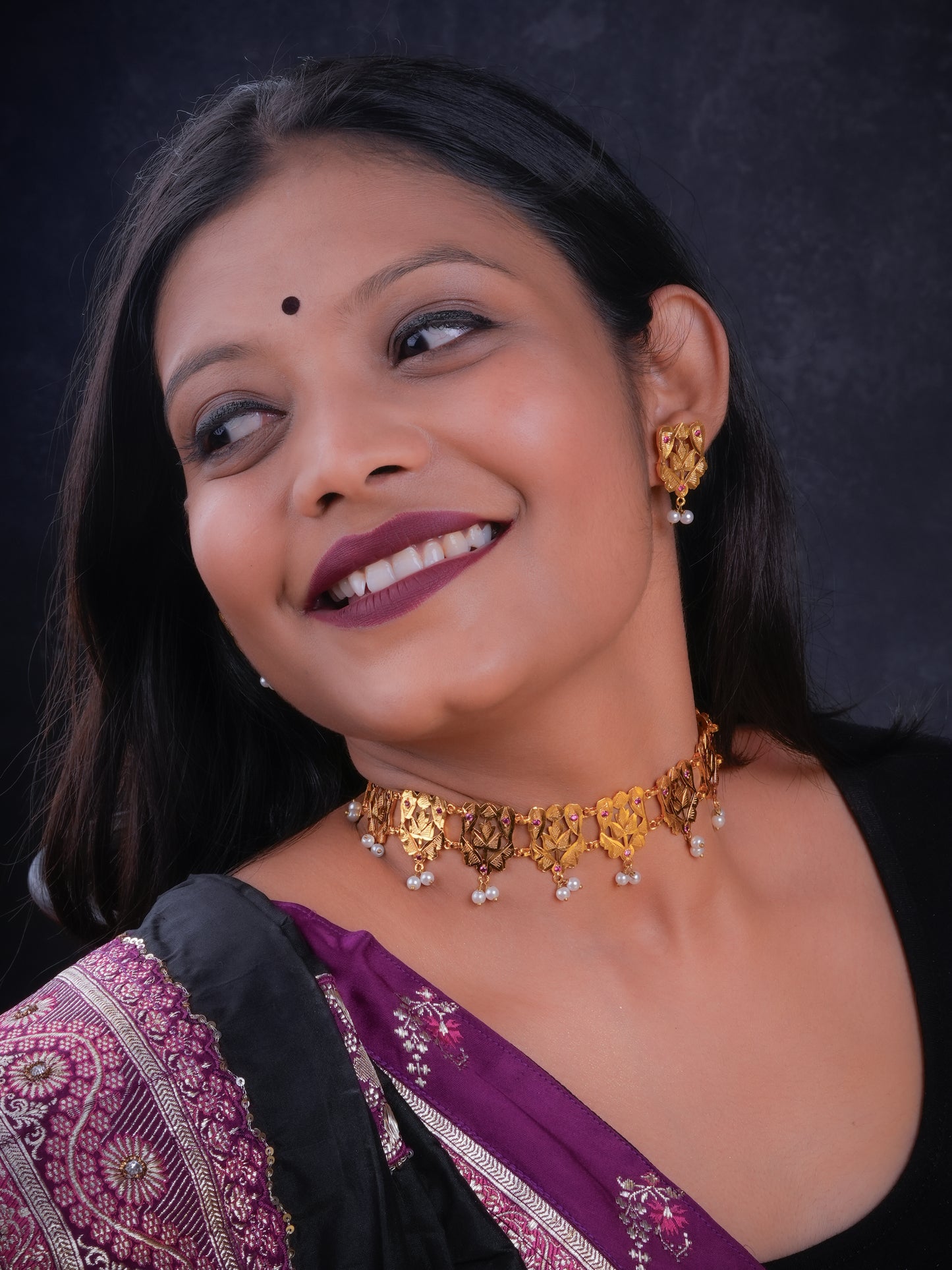Gulistan Purani Dilli Choker Set