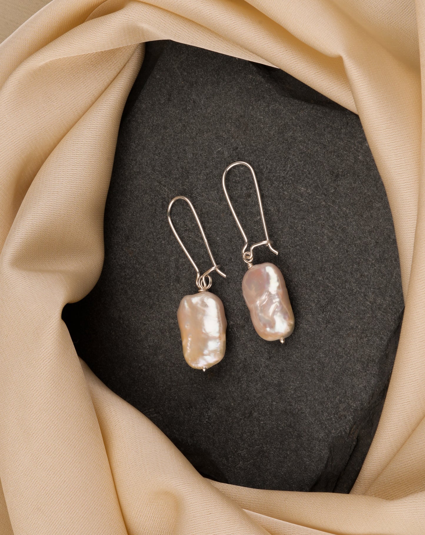 Freshwater Rectangle Pearl Silver Danglers
