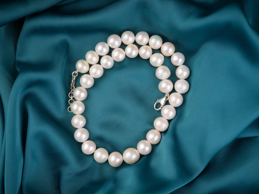 Classic AAA Round Pearl Necklace(13-14mm)