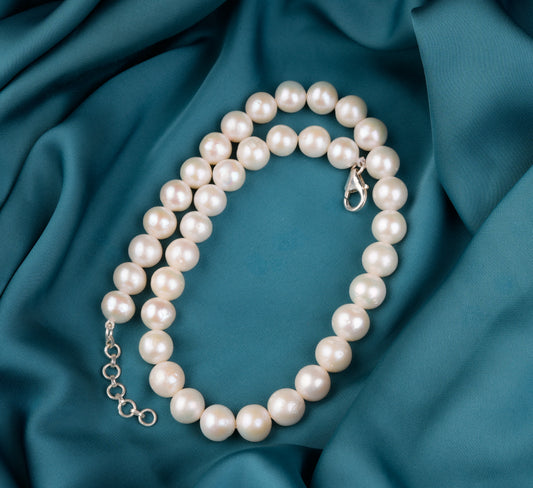 Timeless Fresh Water Graduated Pearl Chain