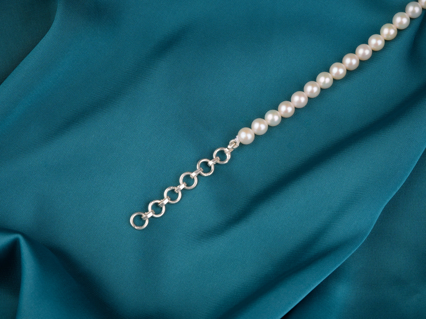 Classic Round Pearl Necklace(6 mm)