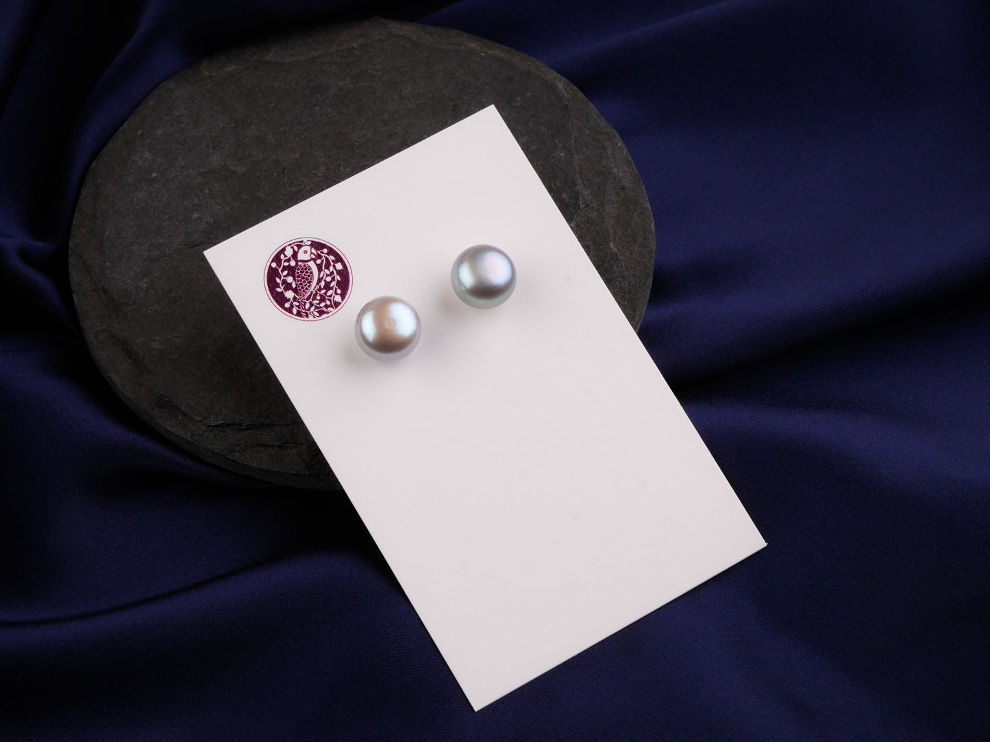 Ash Grey Pearl Studs (11 mm)