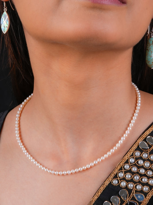 Classic AAA Round Pearl Necklace(4 mm)