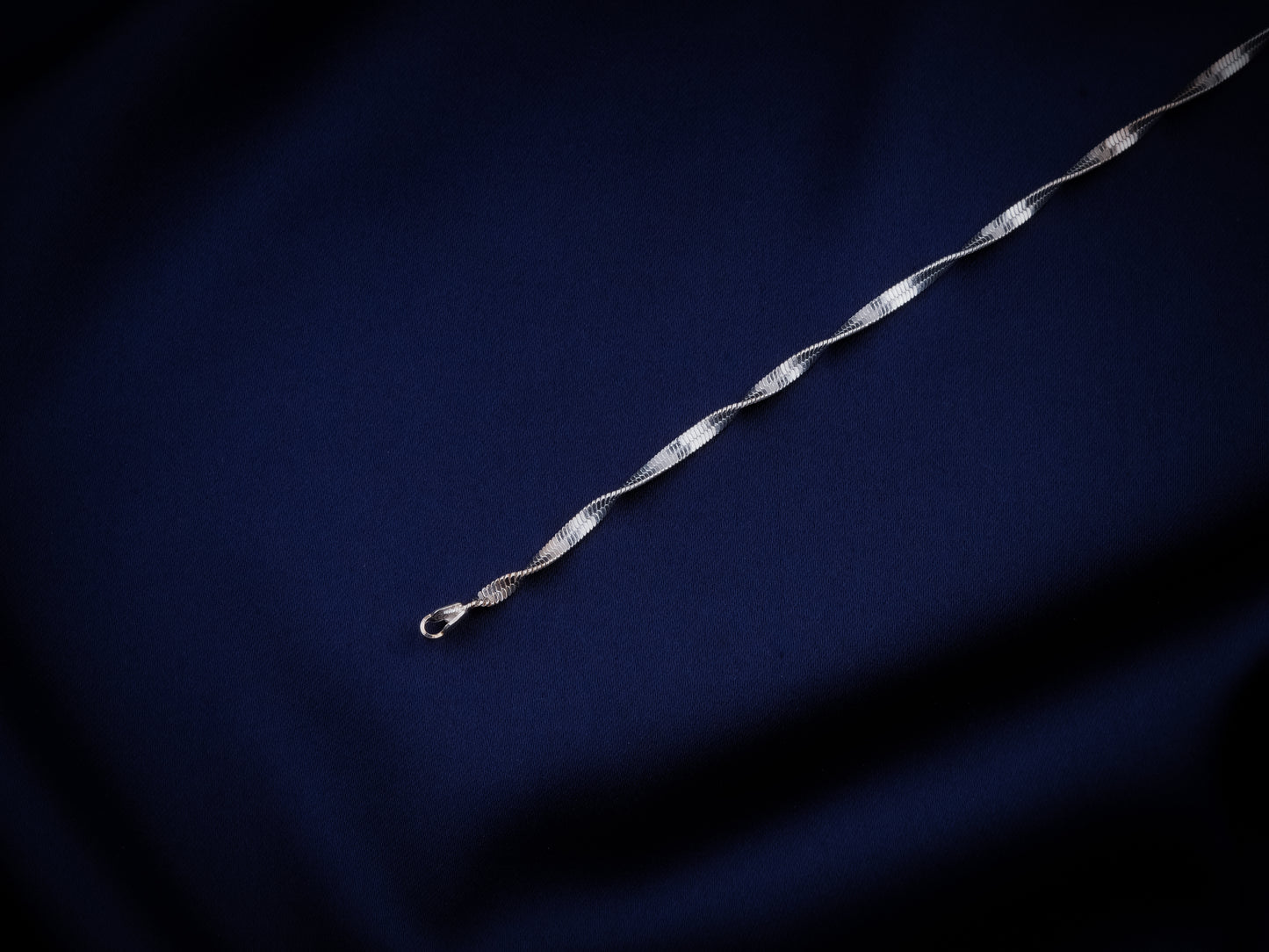 Everyday Silver Twisted Chain