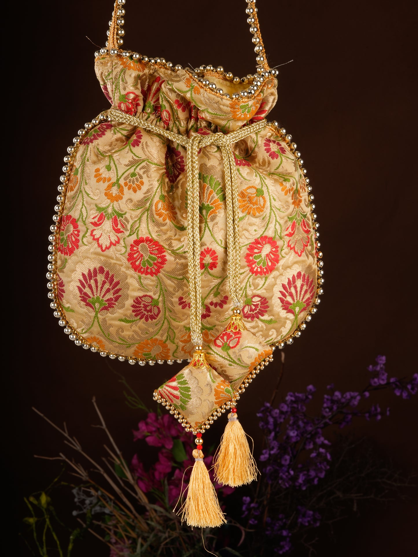 Sunehari Bagh Banarasi Potli