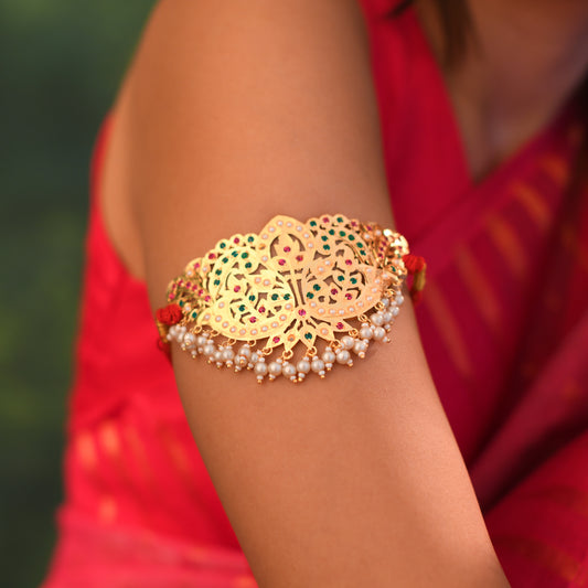 Khoobsurat Purani Dilli Baaju Bandh