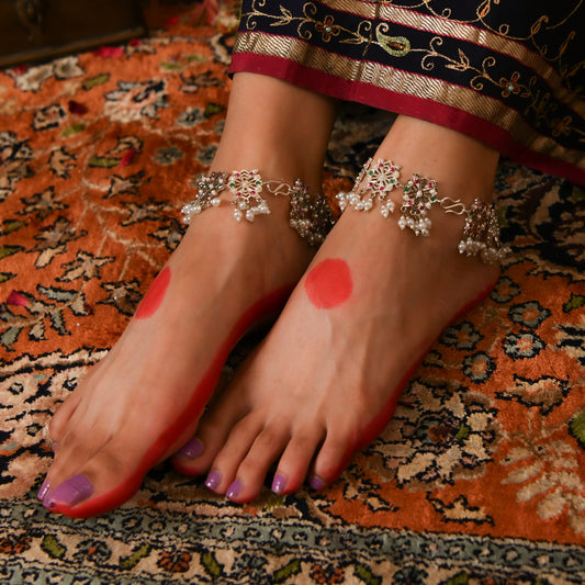 Purani Dilli Gulbaano Silver Anklets