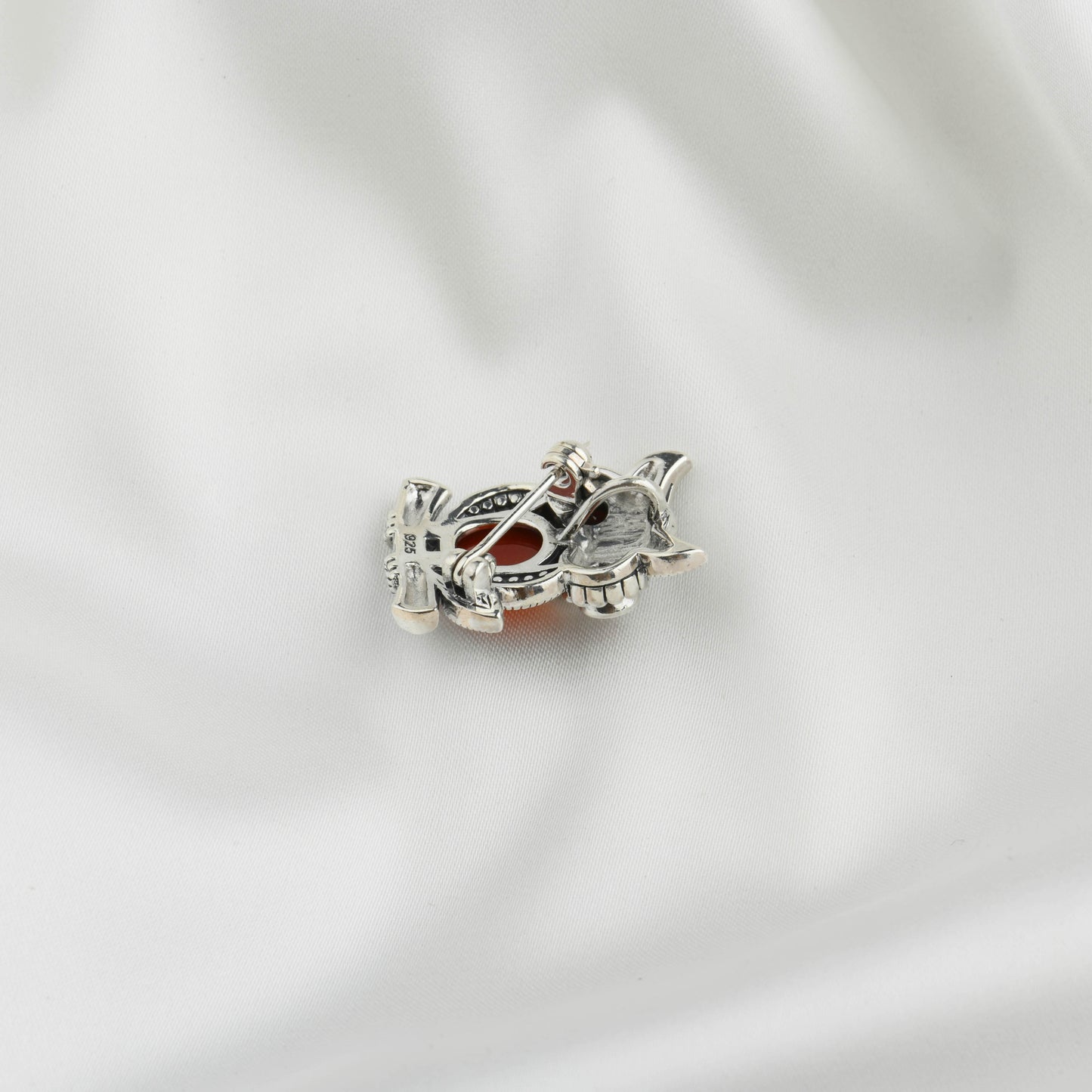 Fiery Gaze: Silver Marcasite Owl Brooch Cum Pendant