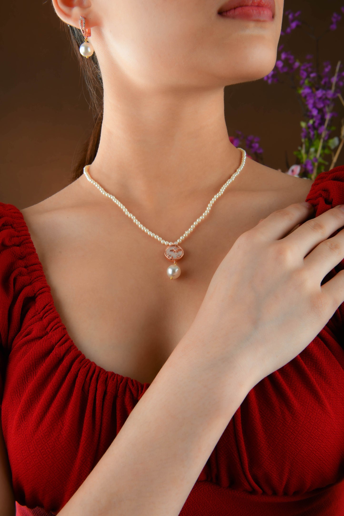 Stars In Sky MOP Pearls Necklace