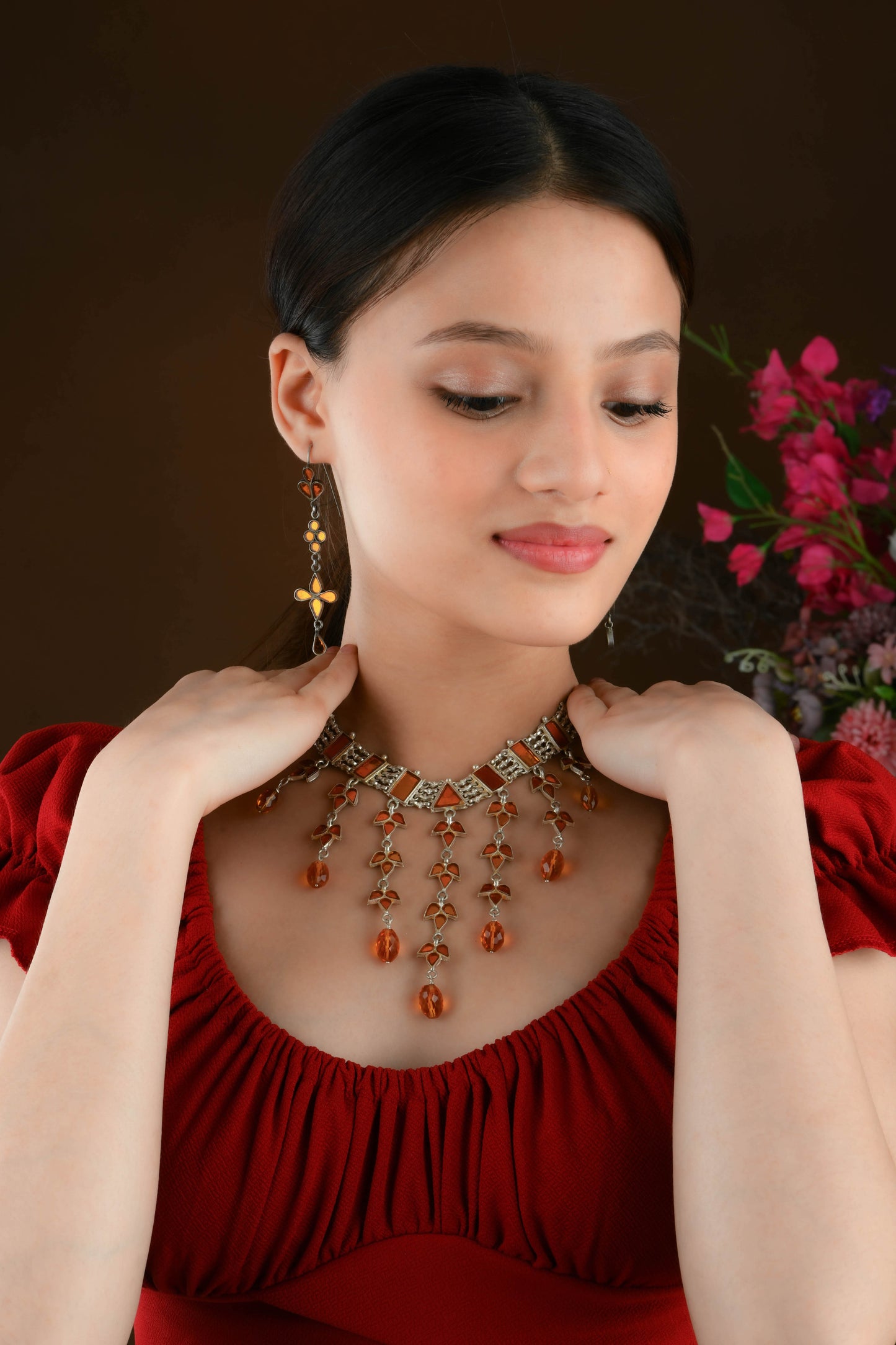 The Sunny Yellow Glass Necklace Set