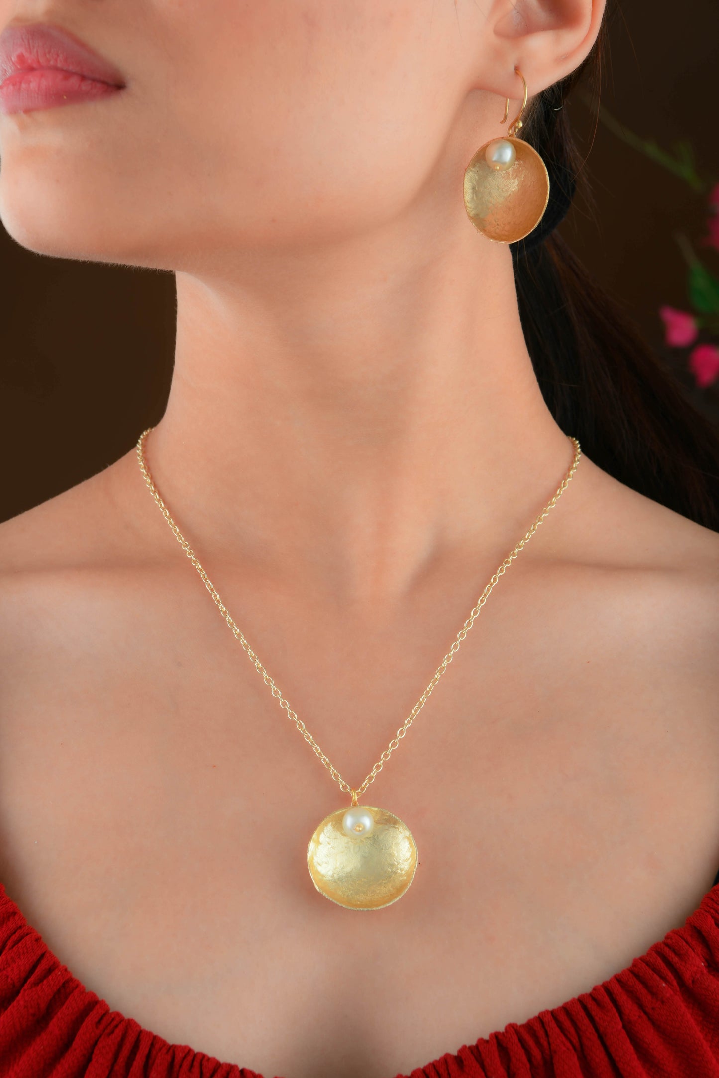 Pearl In Oyster Necklace Set