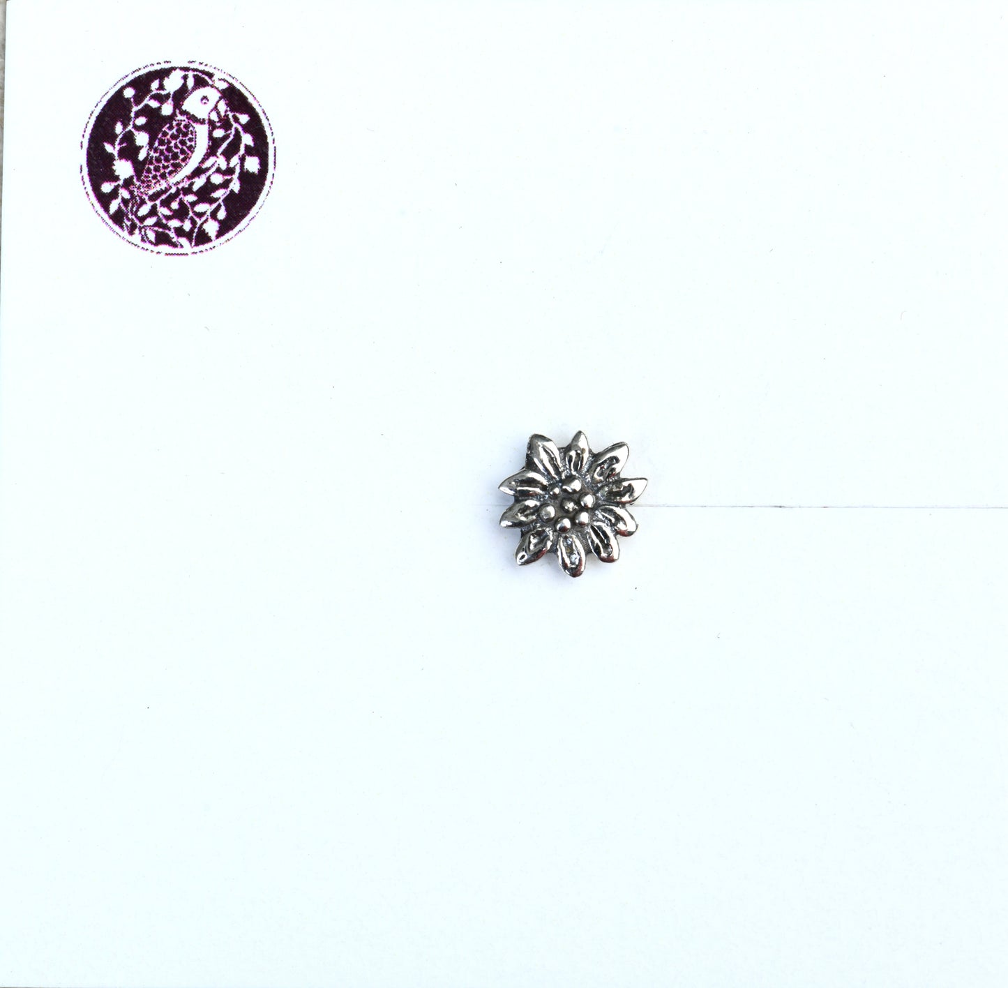 Chrysanthamum Silver Nose Pin