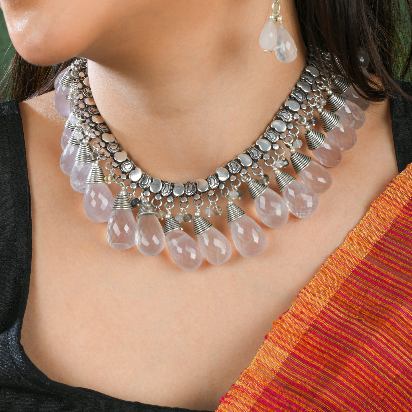 Roseate Rose Quartz Drops Neklace Set