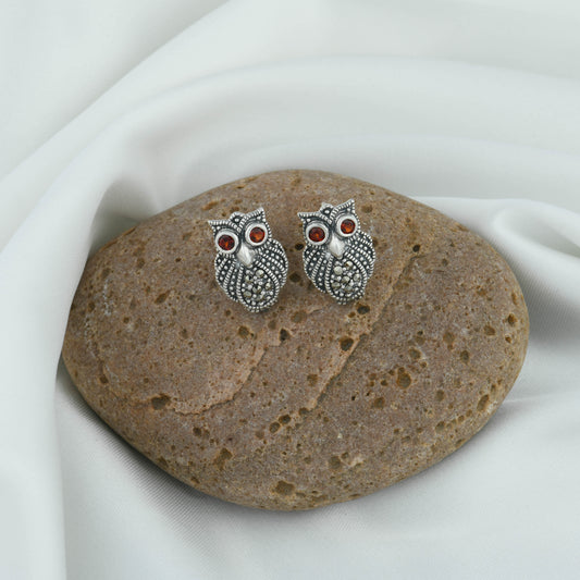 Vintage Elegance Cute Marcasite Garnet Eyed Owl Studs