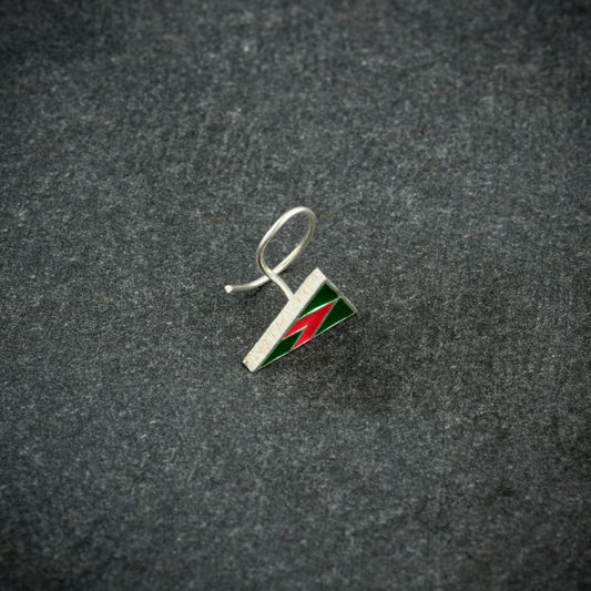 Shadaab Trikone Silver Nose Pin