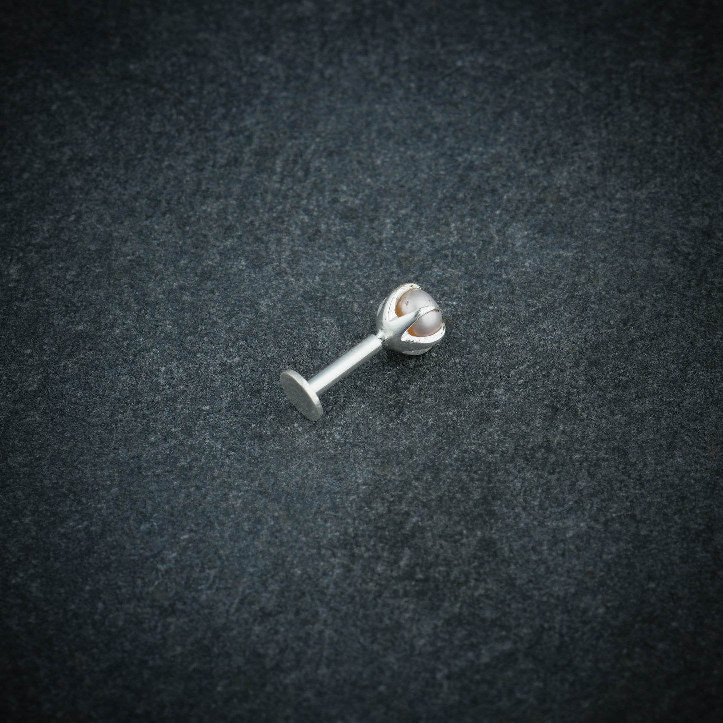 Pink Freshwater Pearl Nose Pin