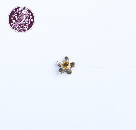 Mogra Citrine Silver Nose Pin