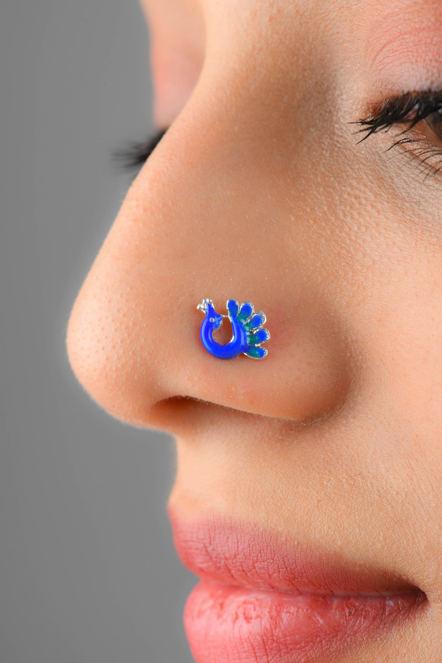 Blue Peacock Silver Nose Pin