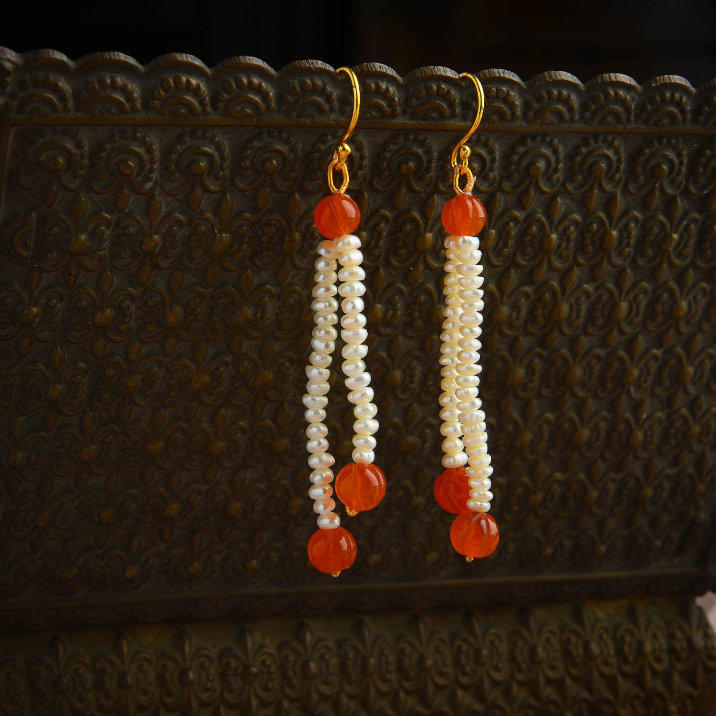 Pearl Carnelian Danglers