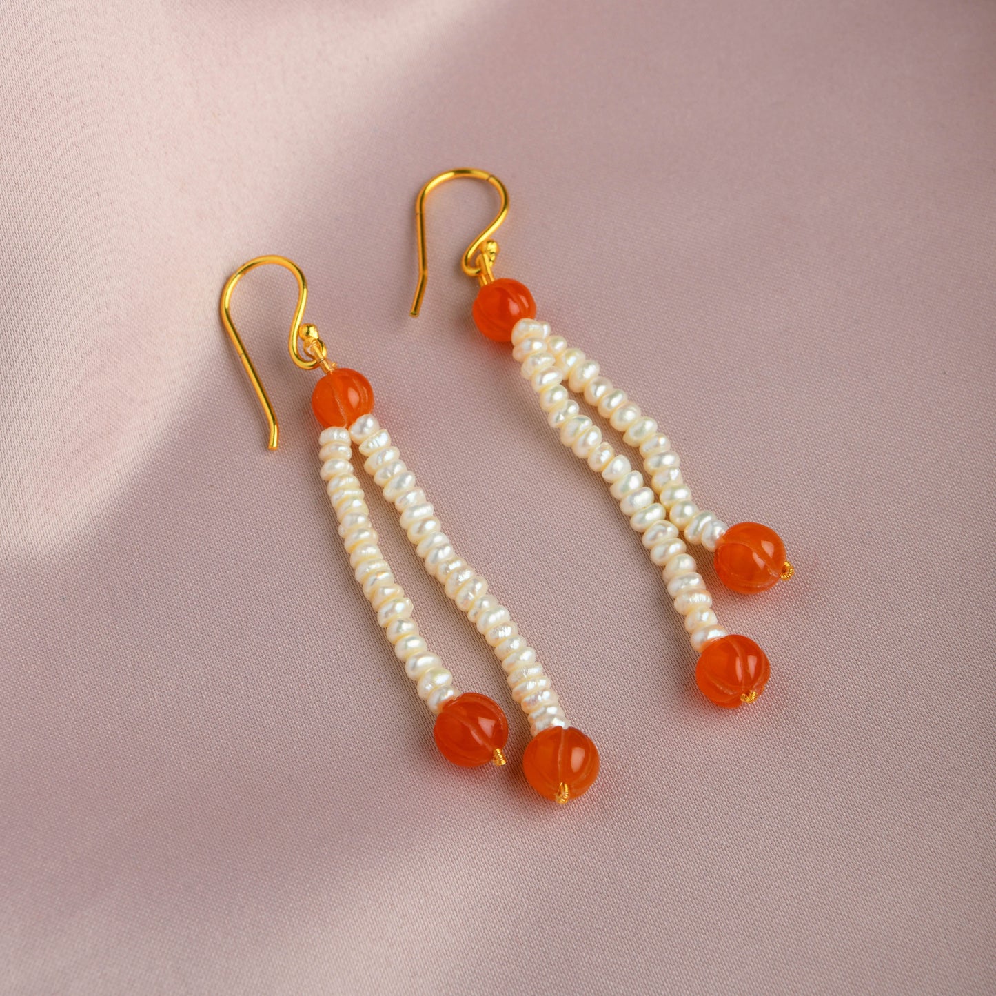 Pearl Carnelian Danglers
