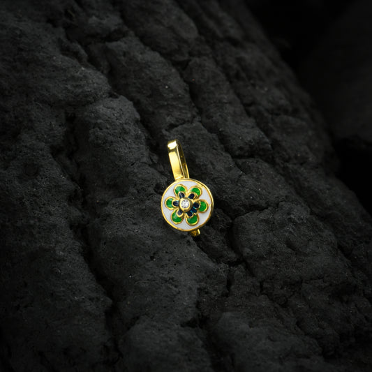 Pinwheel Gold Plated Silver Nose Pin