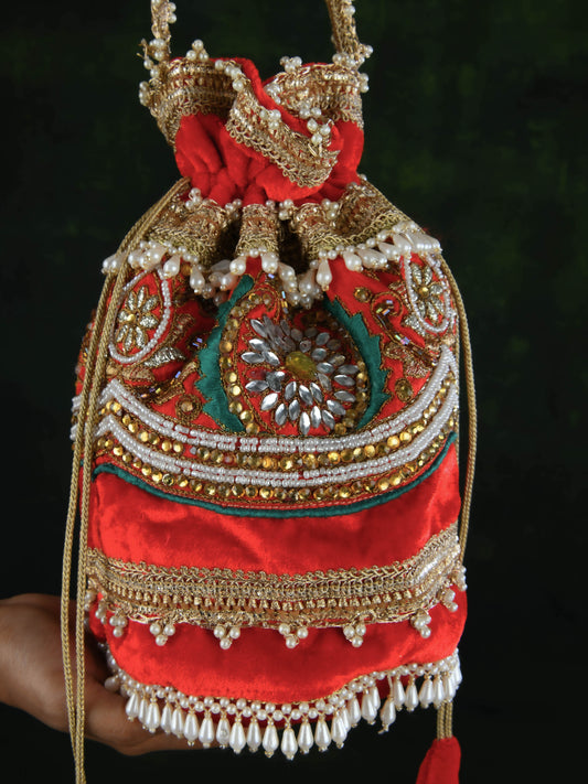 Begum Bagh Velvet Potli