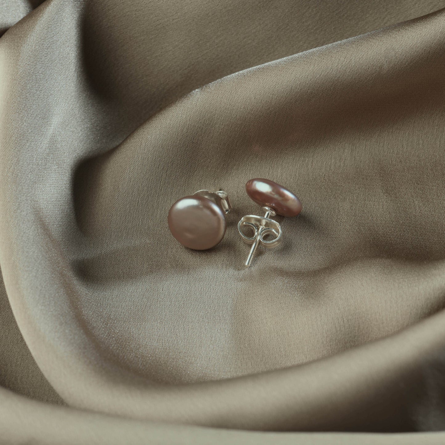 Stylish Lavender Freshwater Coin Pearl Studs