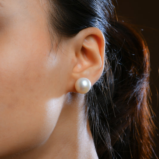 Freshwater Pearl Studs (13-14mm)