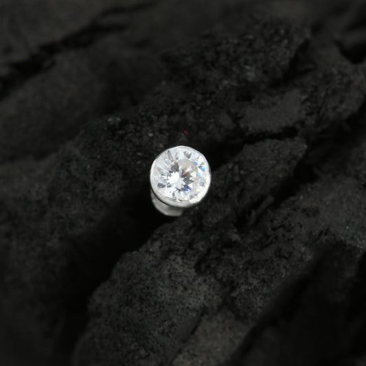 Cayenne CZ Silver Screw Back Nose Pin