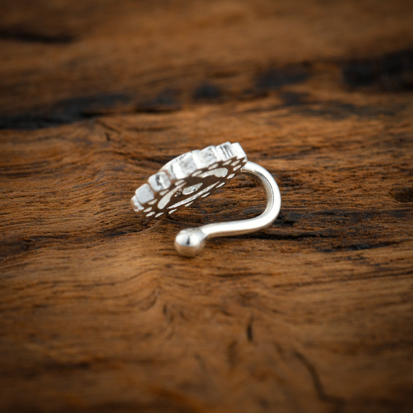 Vishuddhi Chakra Silver Nose Pin