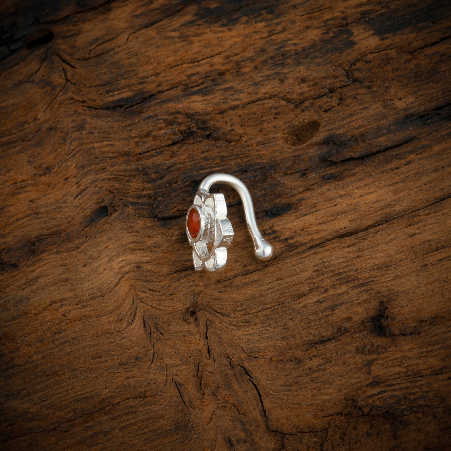 Sacral Chakra Silver Nose Pin With Carnelian