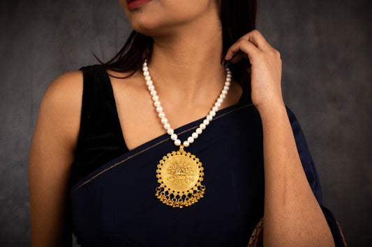 Peacock Aura Necklace