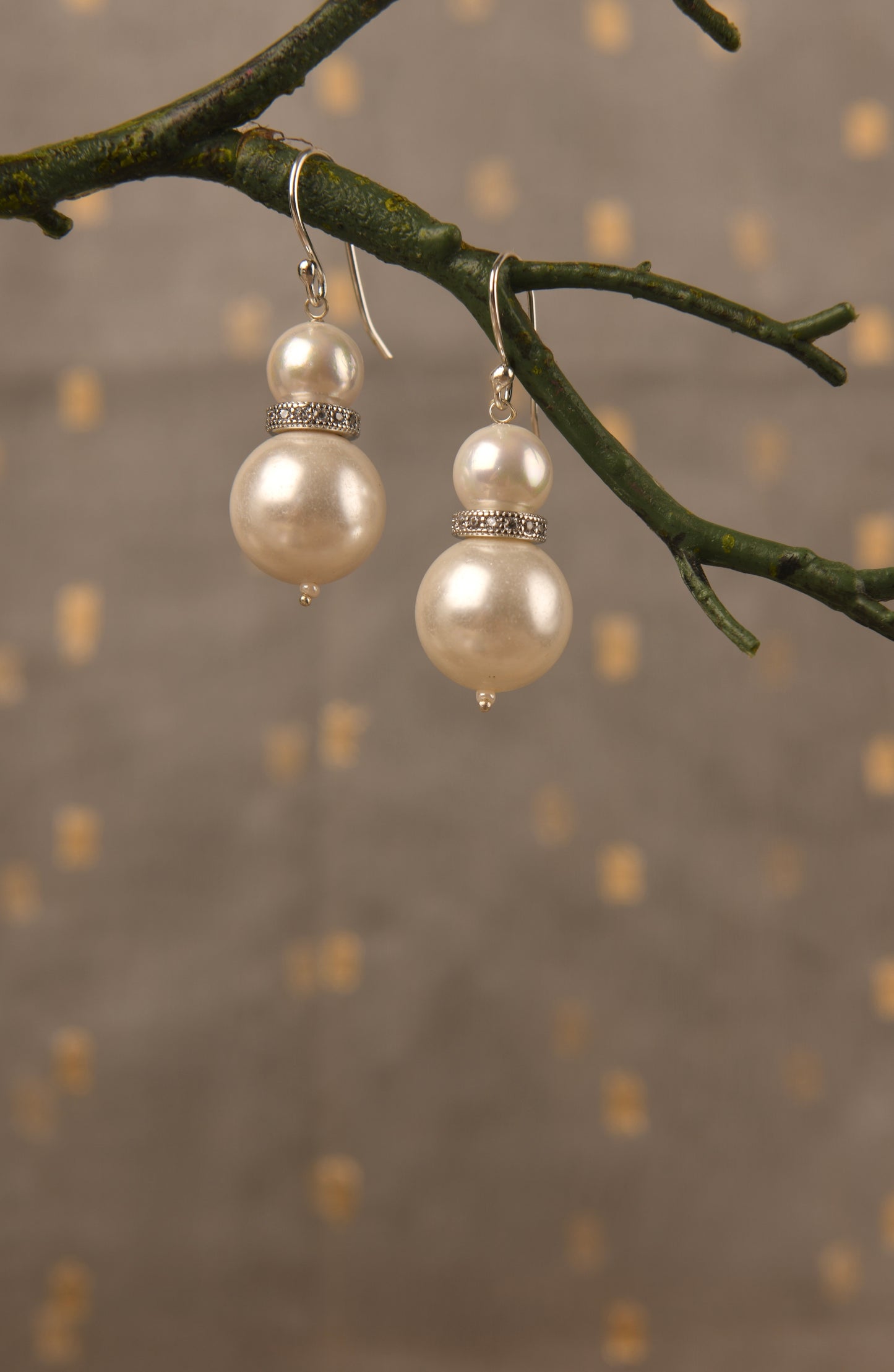 Pearl Zircon Globes