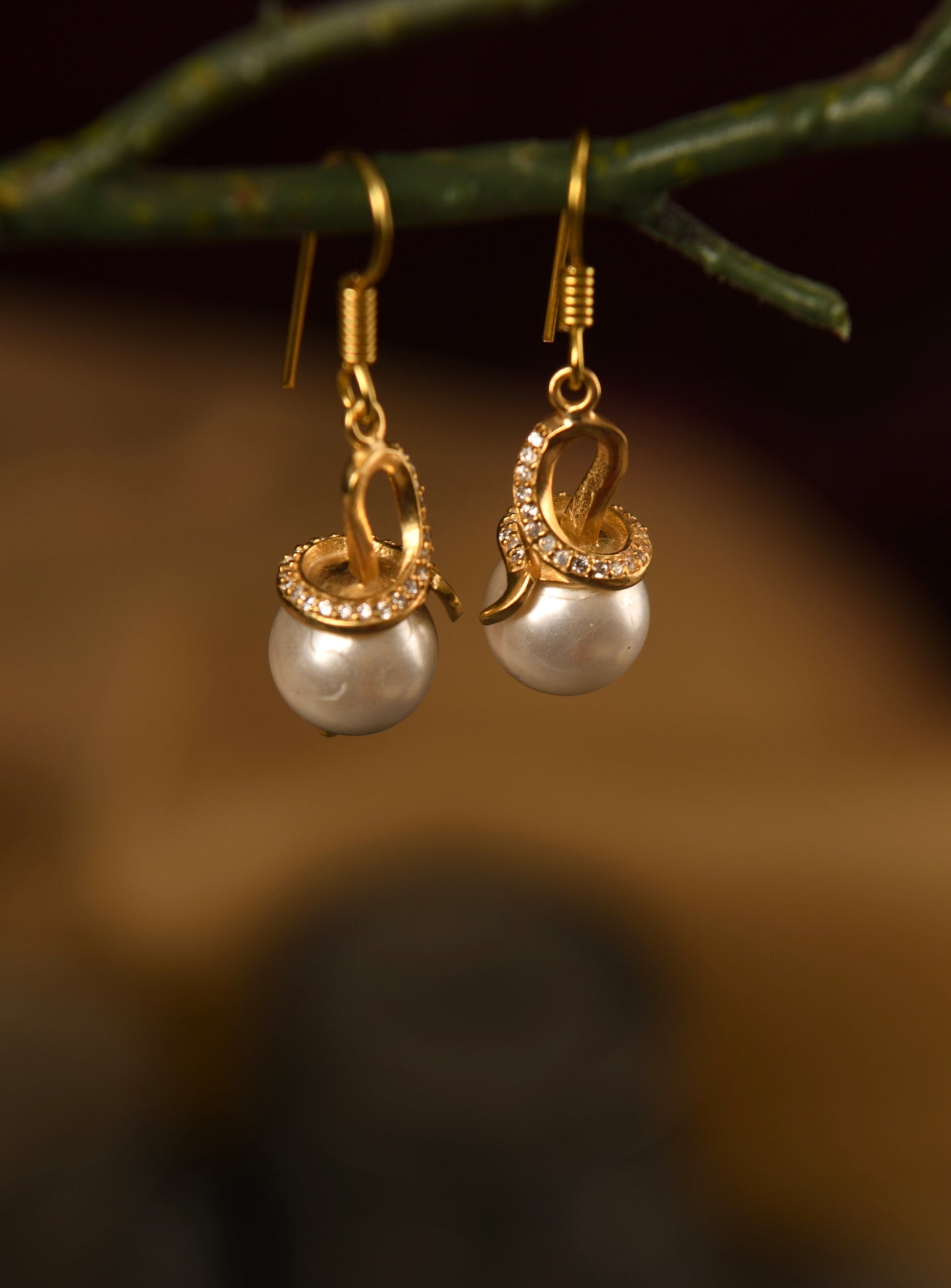 Golden CZ Pearl Dangler