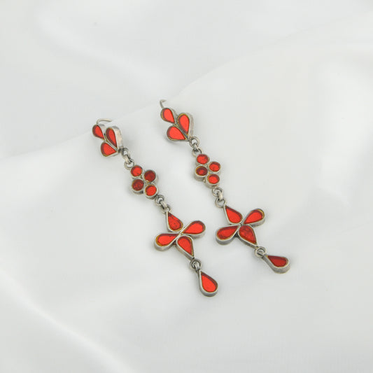 Madhu Chandrika Sunrise Streaks Silver Earrings