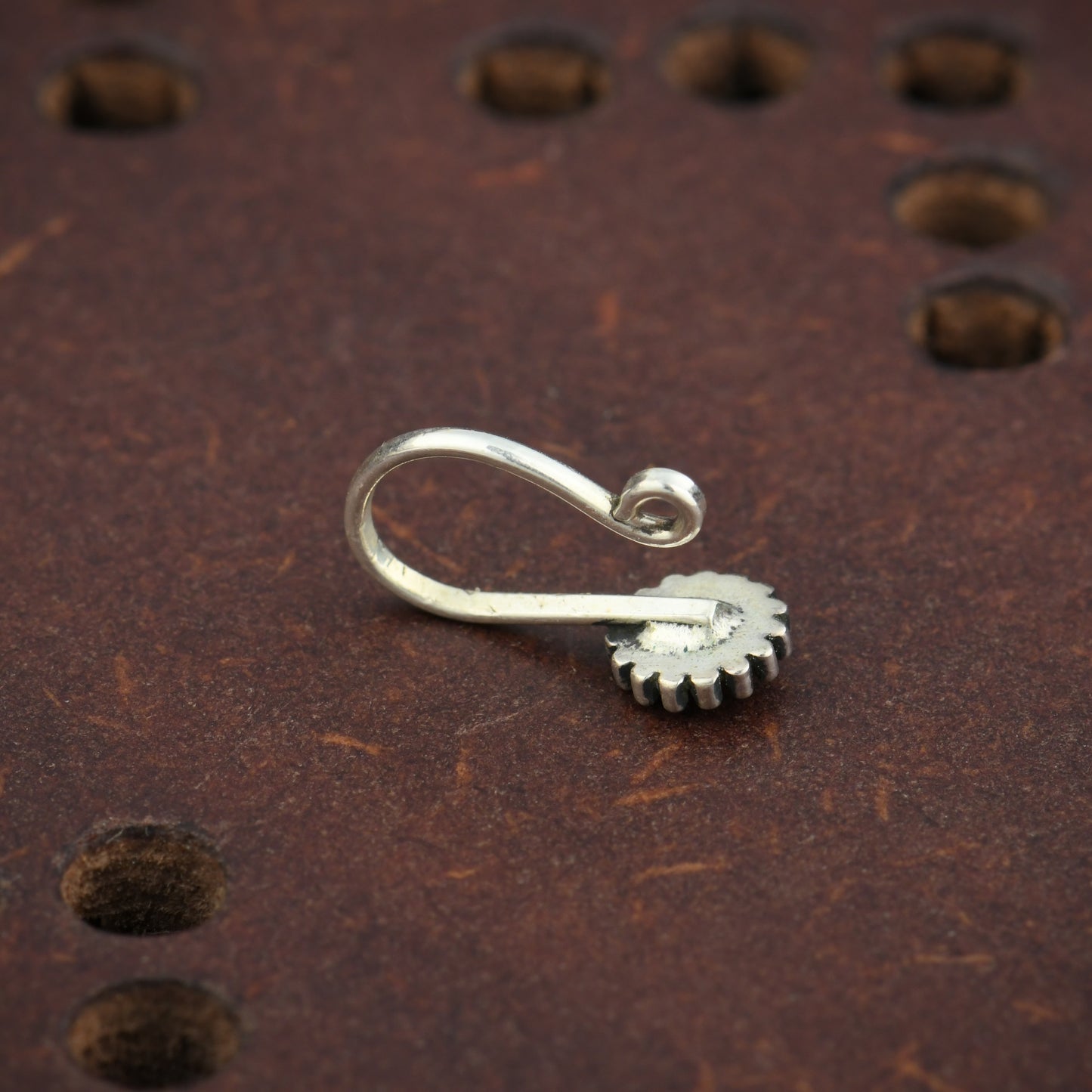 Silver Rava Nose Pin