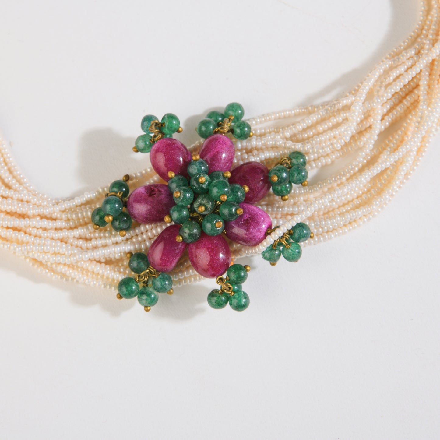 Ivory Glass Beads Choker With Floral Pendant